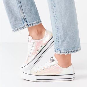 BNIB UO x Converse Iridescent Sequin Low Tops